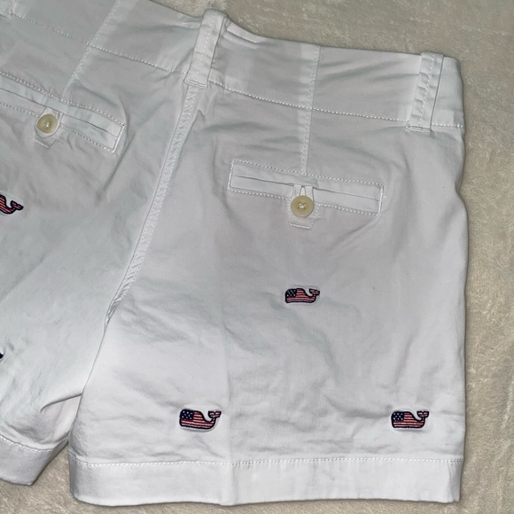 SHORTS 🐳 WHITE SIZE 2 VINEYARD VINES NWOT WHALES RED WHITE BLUE - Picture 3 of 13